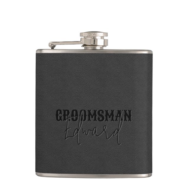 Petaca Groomsman Black Faux Leather Black Text (Anverso)