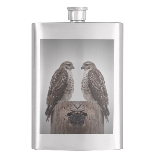 Petaca Halcones en un poste (Anverso)