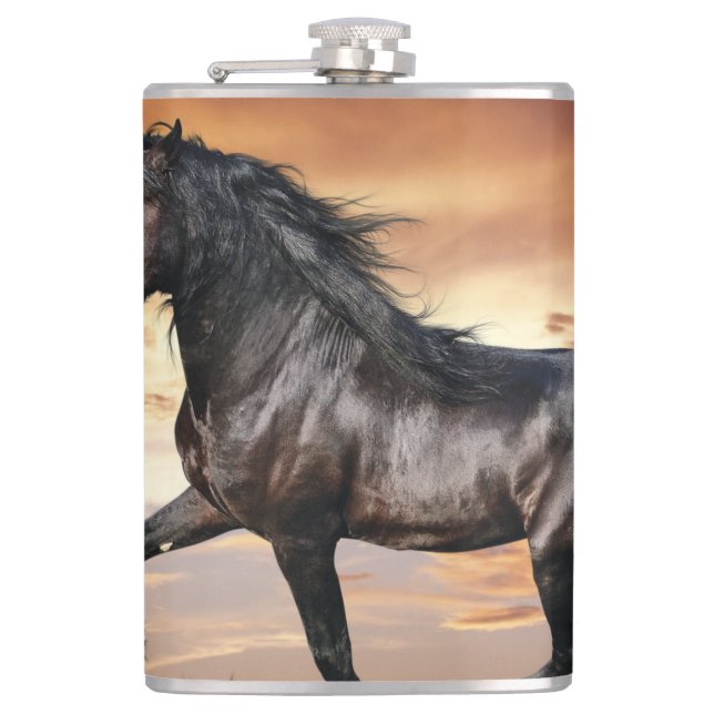 Petaca Hermoso caballo negro (Anverso)