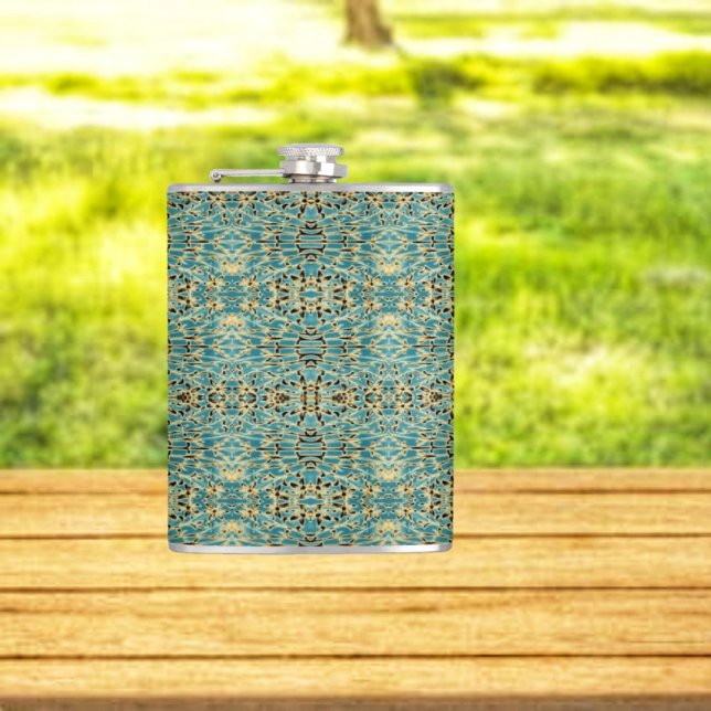 Petaca Jaula dorada de flores (This Gilded Flower Cage Flask is designed with simulated, Victorian patterns!)
