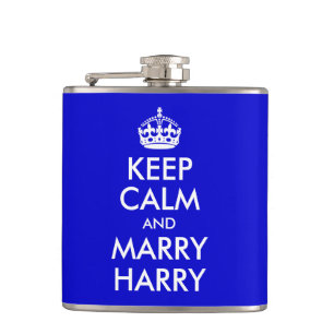 Petaca Mantén la calma azul y blanco y cásate con Harry