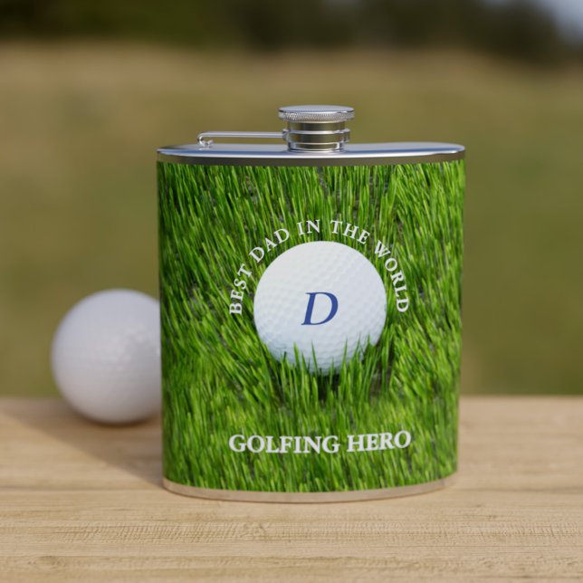 Petaca Mejor Papá en el Mundo Héroe de Golf Green Golfer (Do you know the Best Dad in the World? Does he love golf? Boom! Add his initial!)
