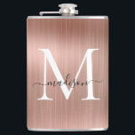 Petaca Metalizado de acero cepillado con monograma rosado<br><div class="desc">Rojo rosa Oro Girly Monograma Acero cepillado Máscara Metalizado</div>