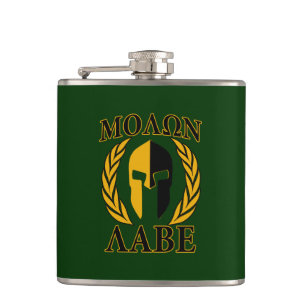 Petaca Molon deja a los cantantes espartanos en verde