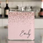 Petaca Monograma del Purpurina Girona Rubor Rosa Rosa<br><div class="desc">Girly Rosa Oro - Rubor de imitación rosada Relieve metalizado metalico de espuma Purpurina Monograma y máscara Fiesta inicial. Esto hace que el dulce perfecto cumpleaños 16, boda, ducha de novia, aniversario, ducha de bebé o fiesta de soltera sea regalo para alguien que ama el lujo glam y los estilos...</div>