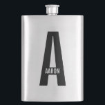 Petaca Monograma y nombre modernos en negrita personaliza<br><div class="desc">Diseño de monograma moderno con letra de monograma personalizada "A" y nombre en estilo de letra sans serif negrita moderno.

Regalo perfecto para él,  regalo del día del padre,  regalo para los padrinos y más.</div>