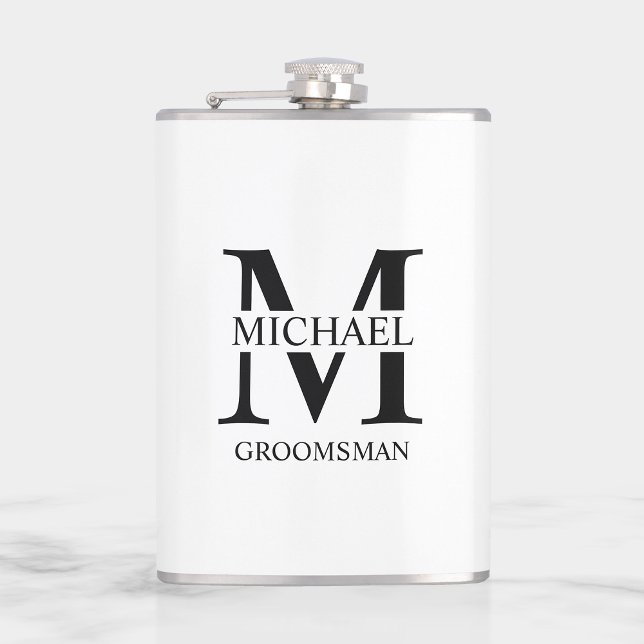 Petaca Nombre del Groomsman personalizado clásico (Subido por el creador)