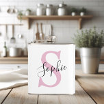 Petaca Nombre personalizado moderno Monograma rosa<br><div class="desc">Nombre personalizado moderno Monograma rosa</div>