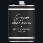 Petaca Partido de Boda Personalizada Personalizado Grooms<br><div class="desc">La máscara de la fiesta de la boda del Personalizado Groomsman incluye el nombre del novio con los nombres de la pareja nupcial y la fecha del boda acentuada con un pequeño corazón de amor. Personalizado hecho para el groomsman. Diseñado por ©2024 Evco Studio www.zazzle.com/store/evcostudio</div>