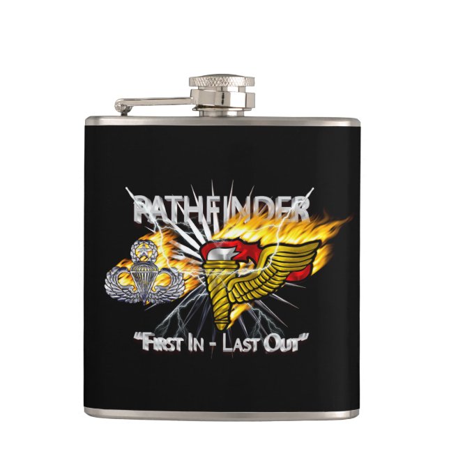 Petaca Pathfinder First In Last Out  (Anverso)