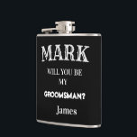 Petaca Personalizado de propuesta de Groomsman negro y bl<br><div class="desc">Borrador Personalizado de propuesta de Groomsman negro y blanco</div>