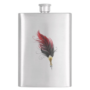 Petaca Pluma de plumas rojas con nido de oro