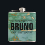 Petaca Regalo Groomsman de piedra de mármol verde claro y<br><div class="desc">Elegante imagen moderna de la impresión de textura verde claro y de mármol dorado con texto de personalizable para regalos groomsman.</div>
