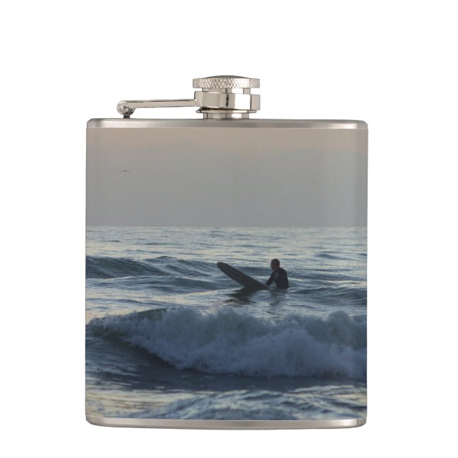 Petaca Surfer Awaits (Anverso)