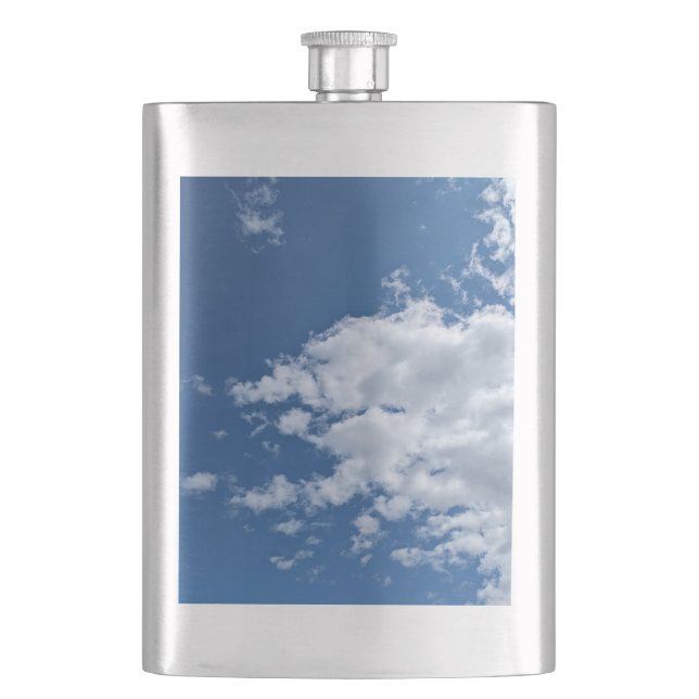 Petaca Un triángulo de nubes (Anverso)