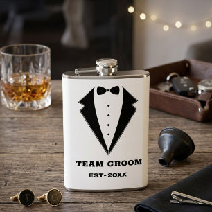 Petaca Vaso de propuesta para padrinos, Equipo del novio