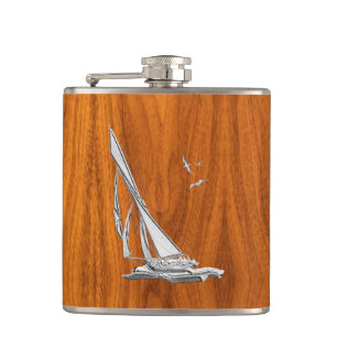 Petaca Velero del cromo en la impresión de la teca