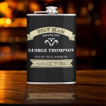 Petaca Vintage Mejor Matrimonio Personalizado Hombre<br><div class="desc">Celebre su gran día con este matraz de estilo retro vintage, el regalo perfecto para los novios y el placer de la fiesta de bodas. Con una tipografía de oro y un diseño de vajilla de baño intemporal, este clásico matraz de cadera es práctico y elegante. Ideal como accesorio de...</div>