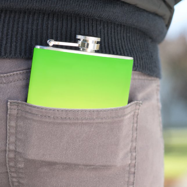 Petaca Vinyl Wrapped Flask (In Situ)