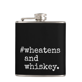 Petaca Wheatens y whisky