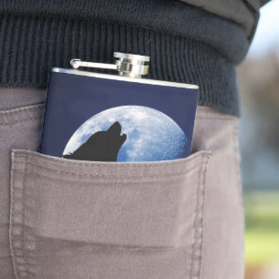 Petaca Wolf Howling en la máscara de la luna