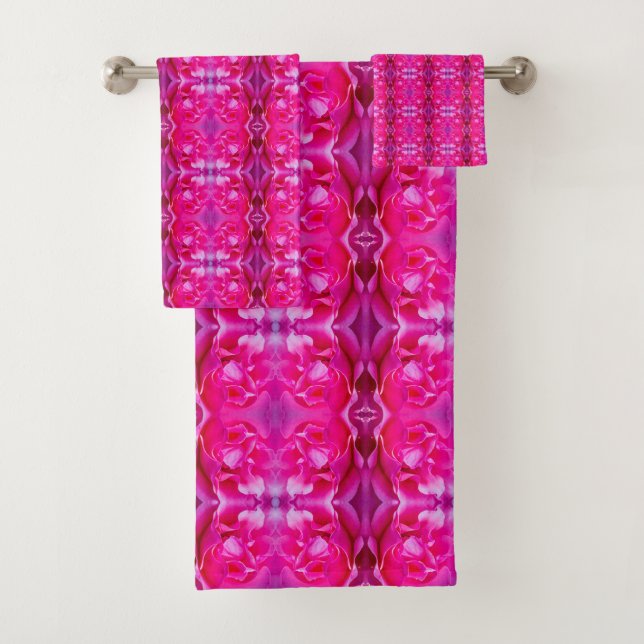 Pétalos de rosa rosado vibrante patrón floral de t (In situ)