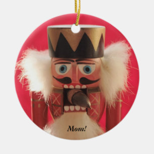 petcracker con ornamento redondo de bellota