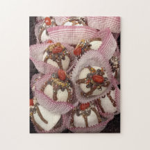 Petit Fours Deslight Puzzle