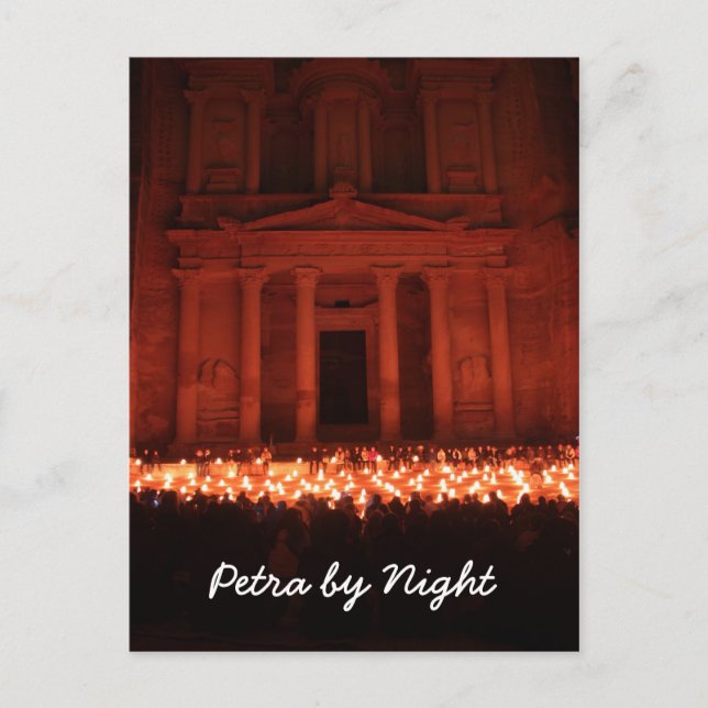 Petra con tarjeta postal nocturna (Anverso)