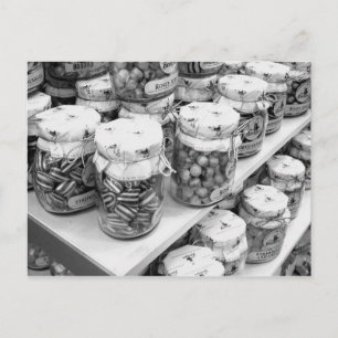 Pickles y dulces en la postal de Jars