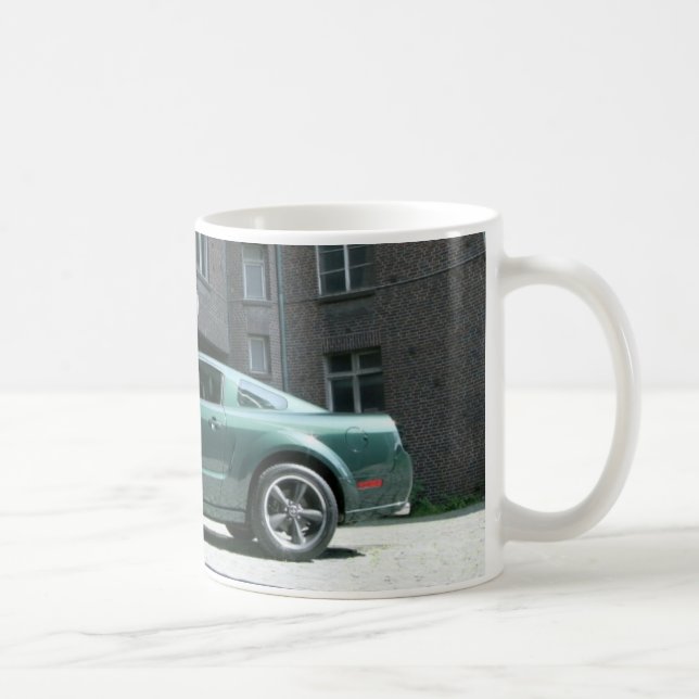 Picó la taza de Bullitt (Derecha)