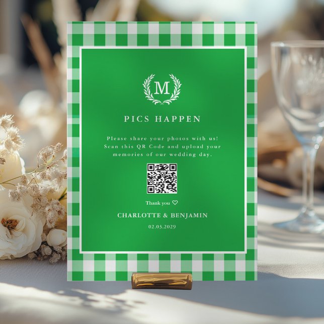 PICS HAPPEN!QR Code Green Gingham Boda Gallery (PICS HAPPEN!Custom QR Code Green Gingham Wedding Gallery. Easy to edit, with our QR Code Generator.)