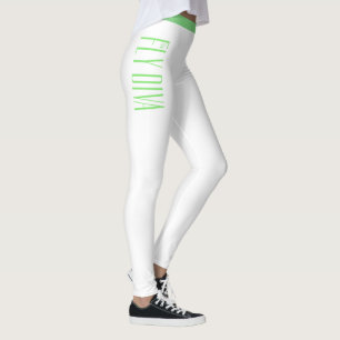 Piernas blancas femeninas, pantalones de yoga, rop