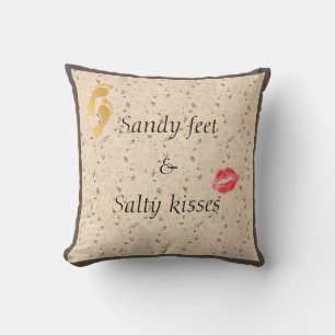 Pies de arena y almohada de besos salados