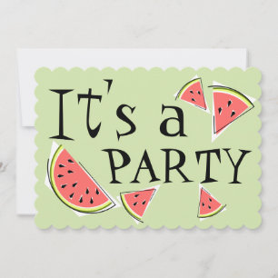 Piezas de sandía verdes es una invitación de fiest