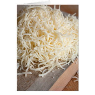 Pila de queso fresco de mozzarella.