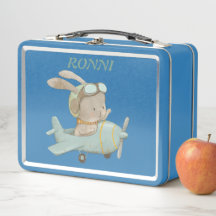 piloto de conejo militar en casco