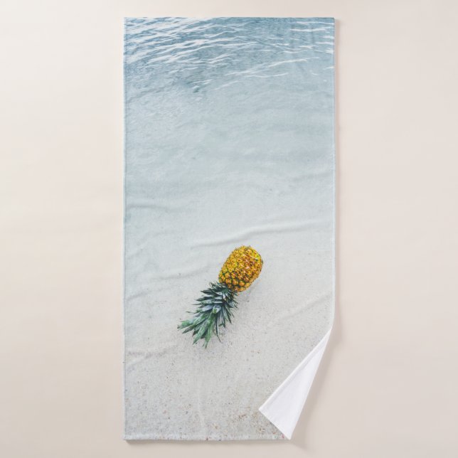 Piña en la orilla del mar (Toalla de baño)