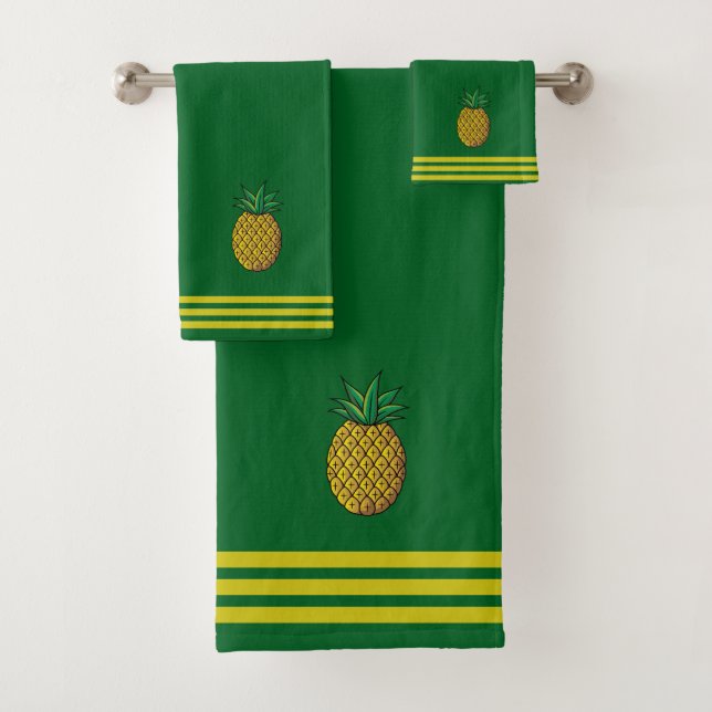 Pineapple Fruit, Three Stripes on Forest Green (In situ)