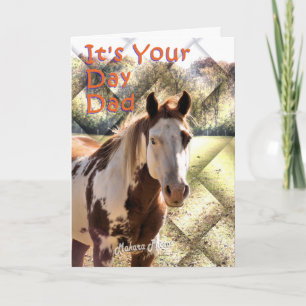 Pinte la tarjeta de Bday del caballo para el papá