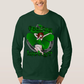 Pinup Chica Shirt Lucky Irish Pinup Camisetas