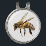 Pinza Para Gorra De Golf Abeja de miel realista en vuelo<br><div class="desc">Una abeja de miel elegante.</div>