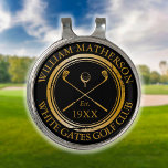Pinza Para Gorra De Golf Personalizado Classic Golf Club Nombre Gold Y Negr<br><div class="desc">Estos clips de gorra de golf son ideales para todos los clubes de golf y miembros del club de golf. Personalice con el nombre del socio del club,  el nombre del club de golf y el año en que se creó el club. Diseñado por Thisisnotme©</div>