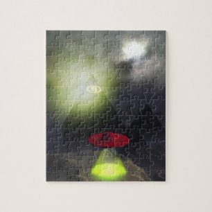 Pirámide de Illuminati y rompecabezas del UFO