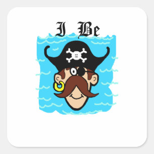 Pirata con los pegatinas de la etiqueta del nombre