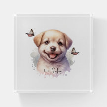 La Mariposa Cuta De Cachorro Sigue Sonriendo