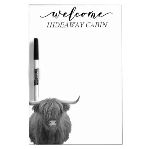 Pizarra Blanca Bienvenidos a casa de cabaña Highland Cow