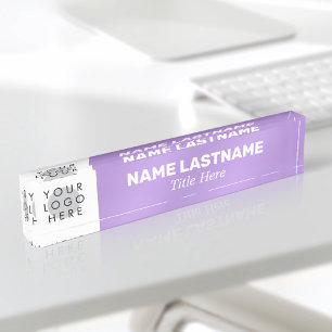 Placa De Nombre Añadir logotipo Nombre moderno Título Simple Lilac
