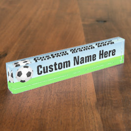 Placa De Nombre Balón de fútbol en un día soleado