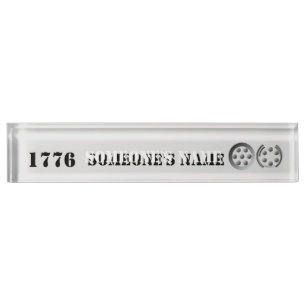 Placa De Nombre Centesimal 1776 (Minimal) por Kenneth Yoncich